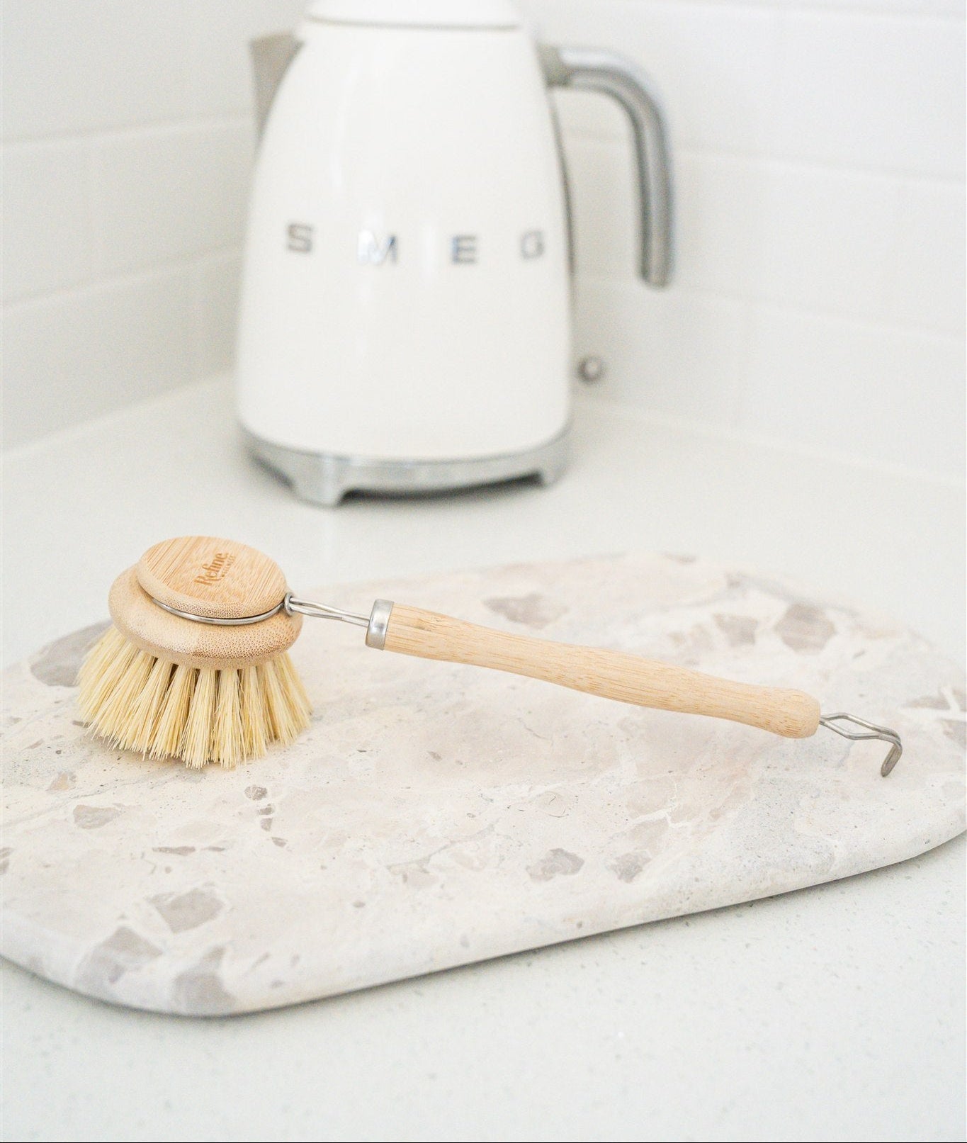 Cleanse Dish Brush