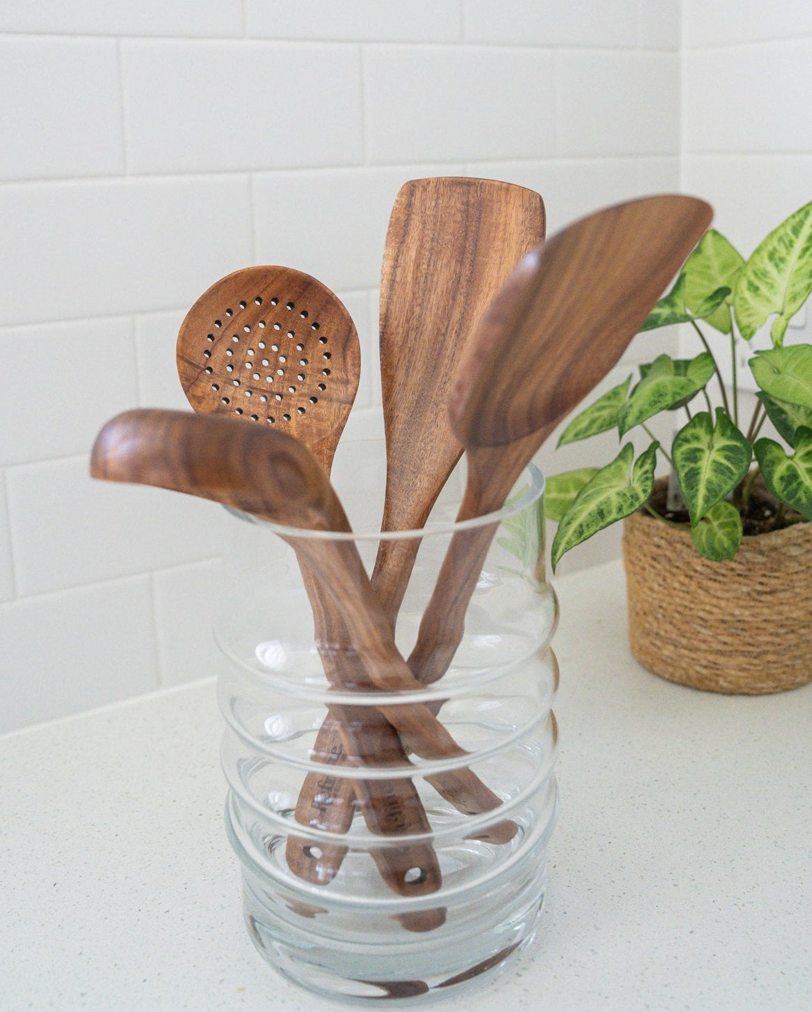 The Essential Teak Set
